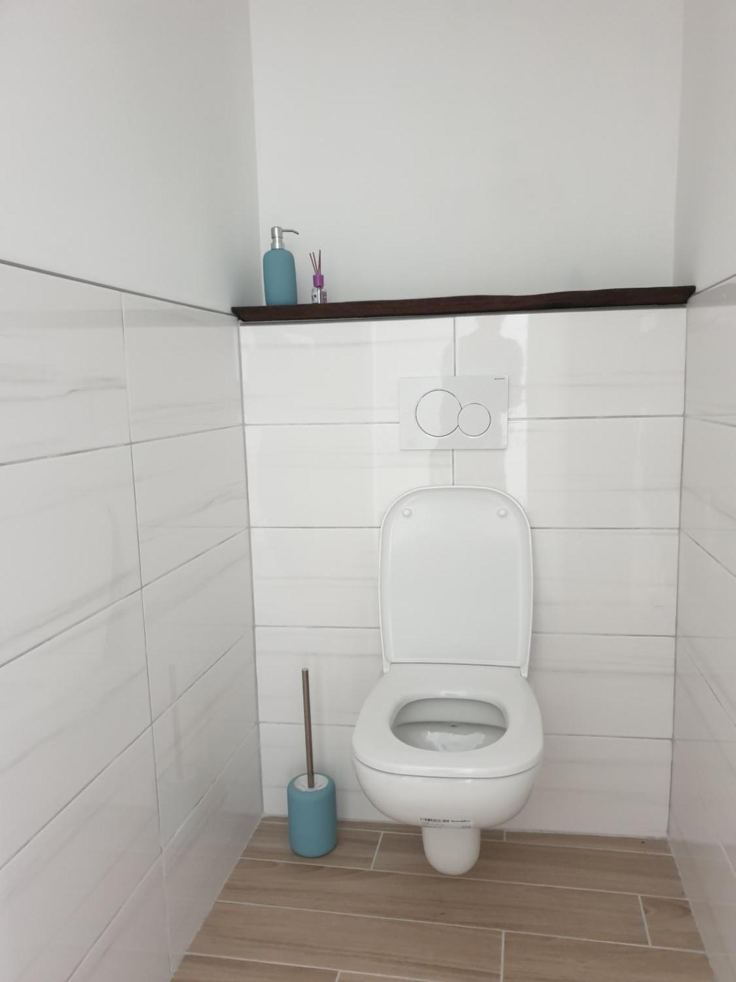 La Longere De Vin'Ay Apartment Vinay  Екстериор снимка